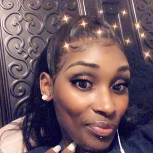 Meet your Posher, Tabitha